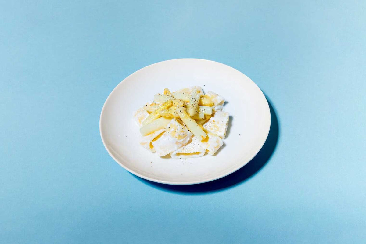Rezept: Pasta mit weißem Spargel und Ricotta